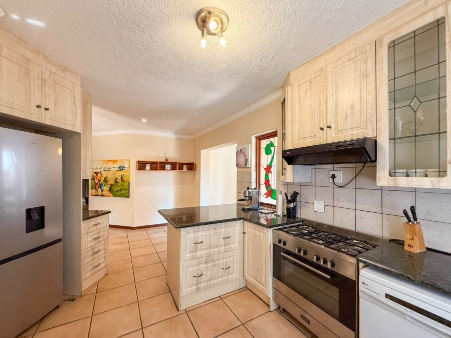 4 Bedroom Property for Sale in Eagles Landing North West